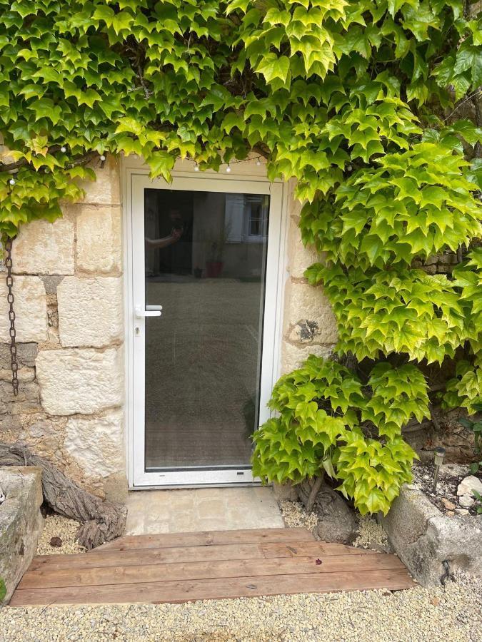 Les Iris - Chambre Erable Avanton Exterior photo