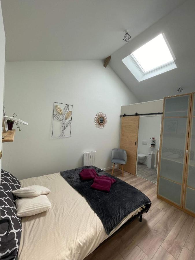 Les Iris - Chambre Erable Avanton Exterior photo